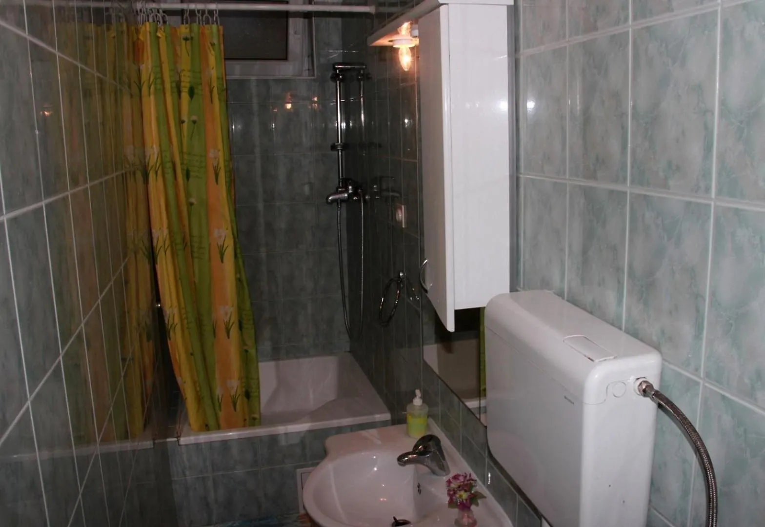 Guest House With Garden - Zuvan Split
